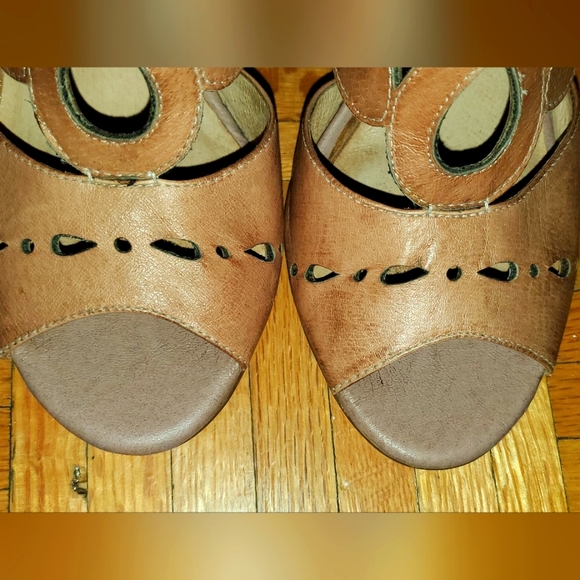 [7.5] Miz Mooz ~ Tallis Wedge Leather Sandals - Picture 5 of 13
